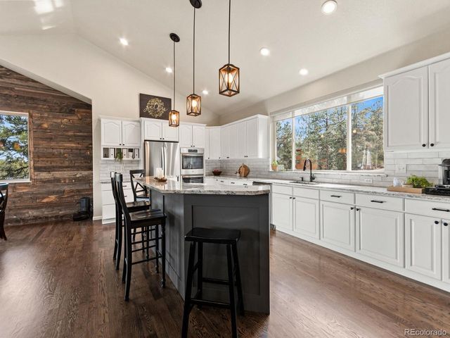 3109 Moonshadow Ln, Evergreen, CO 80439