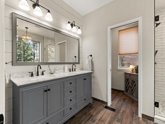 3109 Moonshadow Ln, Evergreen, CO 80439