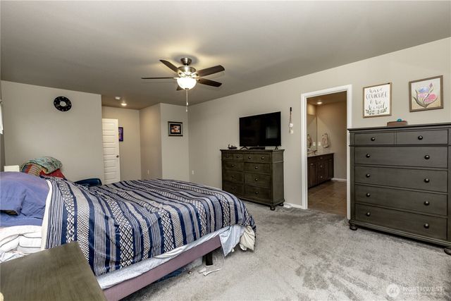 3122 15th Avenue NW, Puyallup, WA 98371