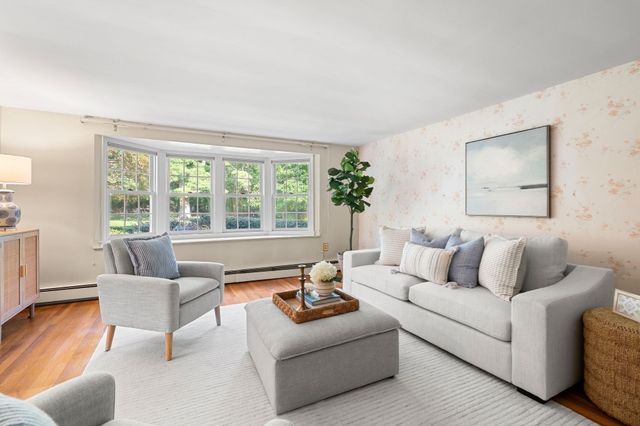 13 Rayfield Rd, Marshfield, MA 02050