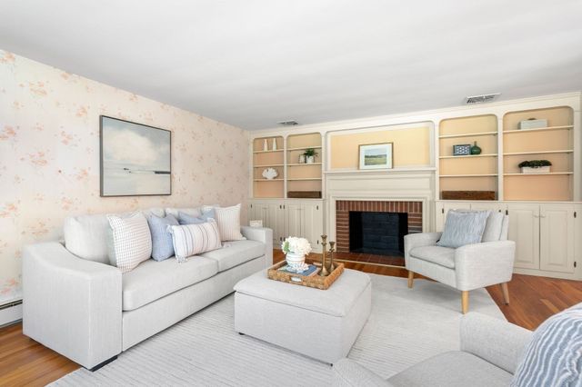 13 Rayfield Rd, Marshfield, MA 02050