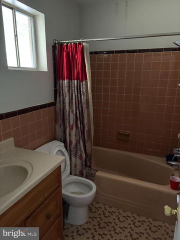906 VENICE DR, Silver Spring, MD 20904