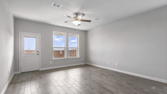 629 HARVEY Street, Grandview, TX 76050