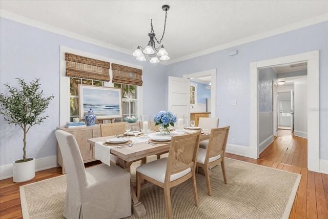 57 S TROWELL AVENUE, Umatilla, FL 32784