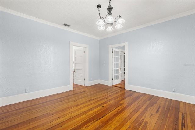 57 S TROWELL AVENUE, Umatilla, FL 32784