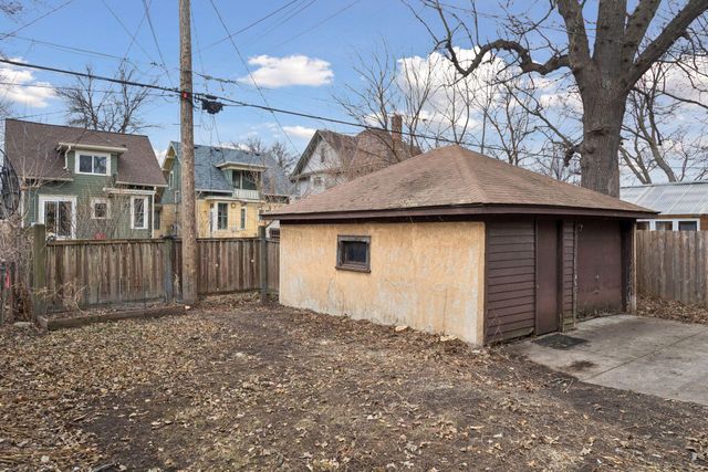 1264 Selby Avenue, Saint Paul, MN 55104