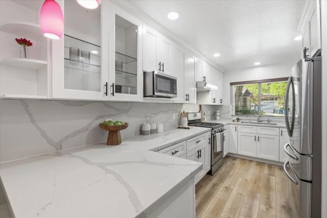 10170 Firwood Drive, Cupertino, CA 95014