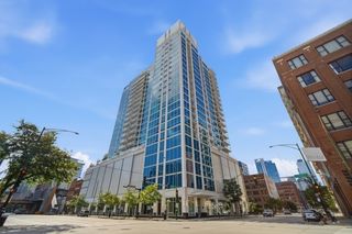 757 N Orleans Street 1012, Chicago, IL 60654