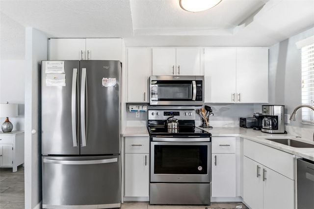 6154 MIDNIGHT PASS ROAD A-05, Sarasota, FL 34242