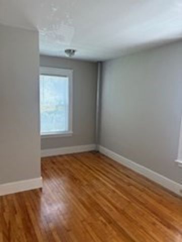 41 Richmond Ave 1, Worcester, MA 01602
