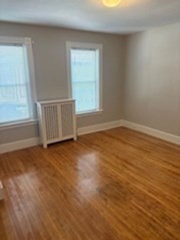 41 Richmond Ave 1, Worcester, MA 01602