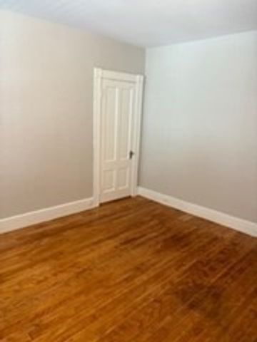 41 Richmond Ave 1, Worcester, MA 01602