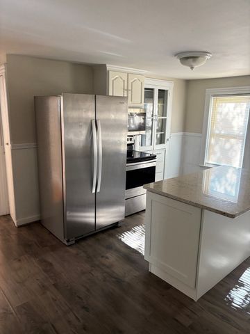 41 Richmond Ave 1, Worcester, MA 01602