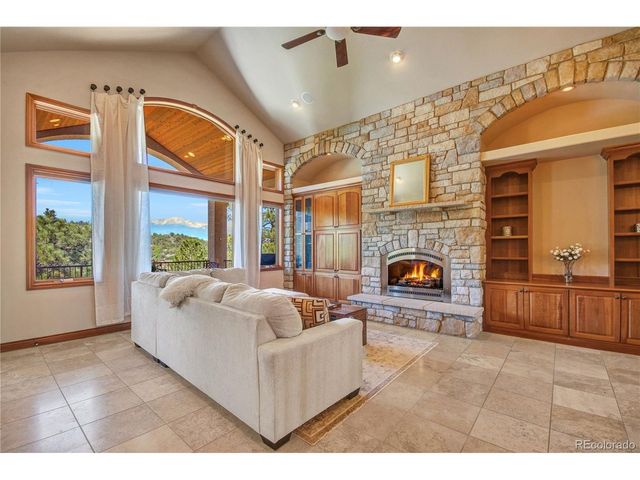 4968 Stonehill Rd, Colorado Springs, CO 80918