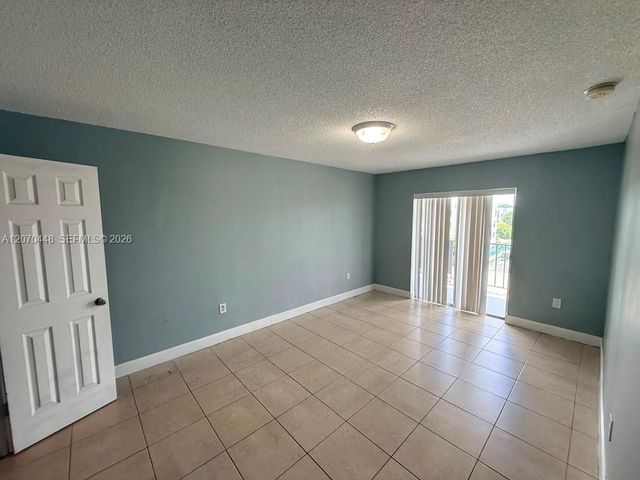 5775 W 20th Avenue 402, Hialeah, FL 33012