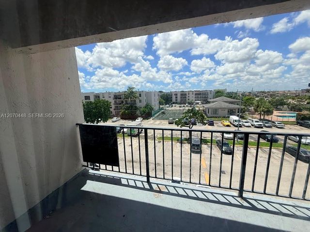 5775 W 20th Avenue 402, Hialeah, FL 33012
