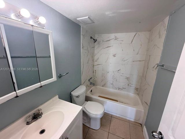 5775 W 20th Avenue 402, Hialeah, FL 33012