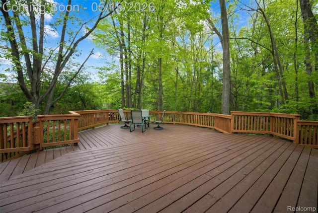 21734 Beauford Lane, Farmington Hills, MI 48167