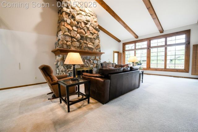 21734 Beauford Lane, Farmington Hills, MI 48167