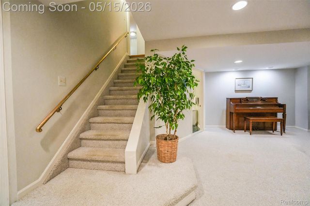 21734 Beauford Lane, Farmington Hills, MI 48167