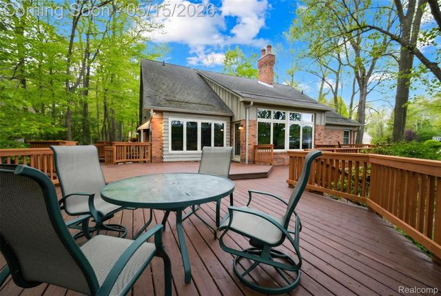 21734 Beauford Lane, Farmington Hills, MI 48167