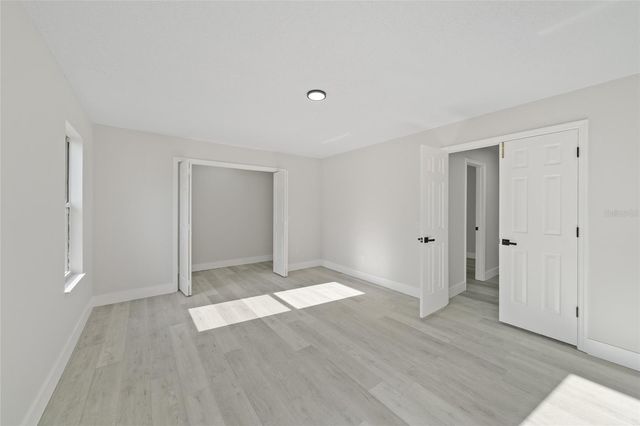 843 BOLIVAR STREET, Lady Lake, FL 32159