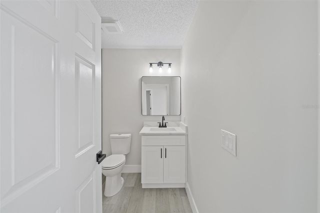 843 BOLIVAR STREET, Lady Lake, FL 32159