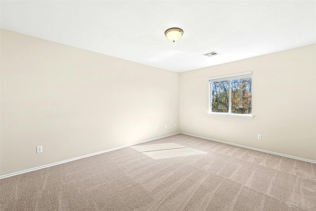 17913 Honey Locust LN, Elgin, TX 78621