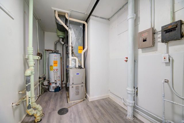 5236 N 56th STREET, Milwaukee, WI 53218