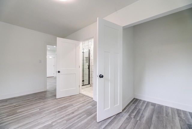 5236 N 56th STREET, Milwaukee, WI 53218