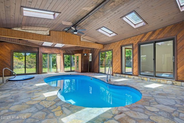 1984 Kings Landing Road, Hampstead, NC 28443