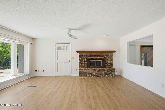 1984 Kings Landing Road, Hampstead, NC 28443