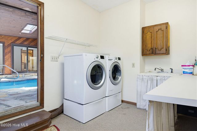 1984 Kings Landing Road, Hampstead, NC 28443
