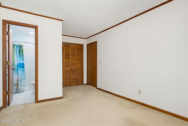 1984 Kings Landing Road, Hampstead, NC 28443