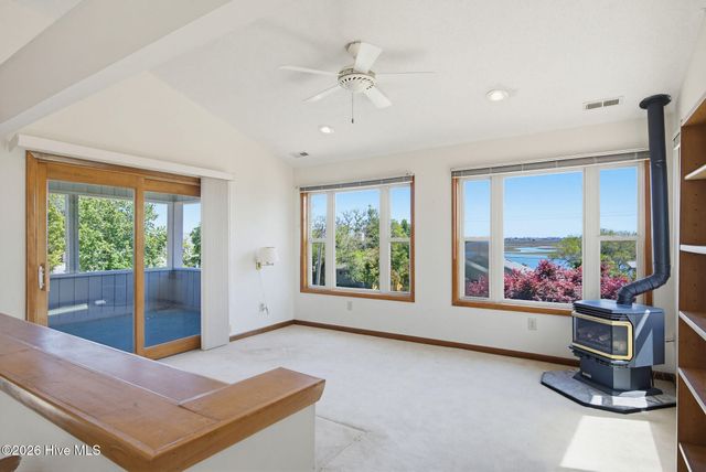 1984 Kings Landing Road, Hampstead, NC 28443