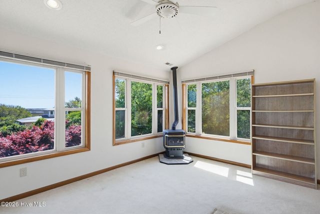 1984 Kings Landing Road, Hampstead, NC 28443