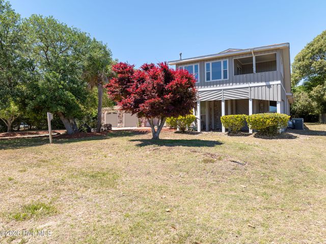 1984 Kings Landing Road, Hampstead, NC 28443