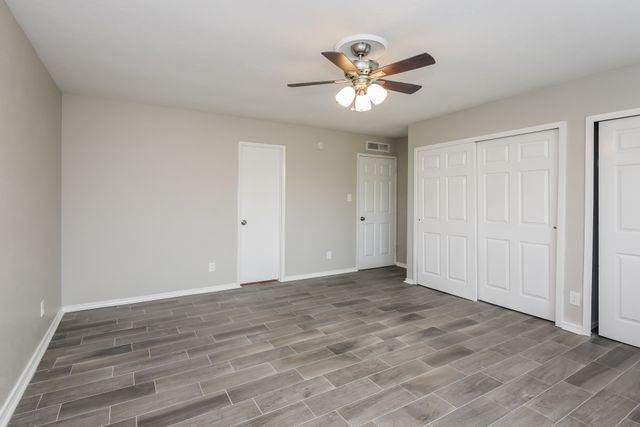 625 Nora Lane, Desoto, TX 75115