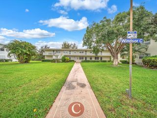 43 Windsor C, West Palm Beach, FL 33417