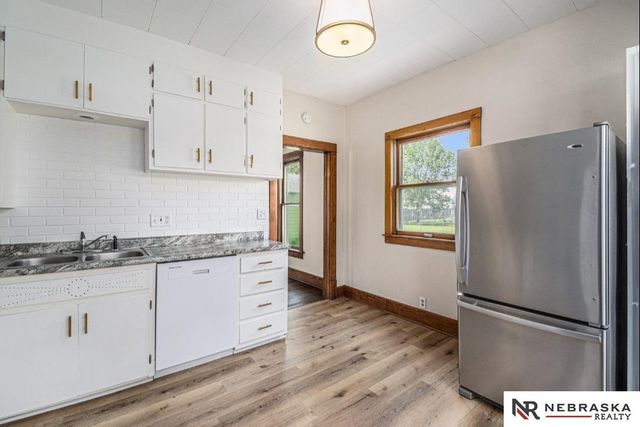 1242 E 4th Street, Fremont, NE 68025