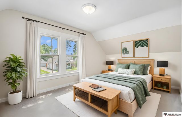 1242 E 4th Street, Fremont, NE 68025