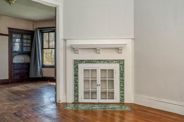 55 Brown Ave, Boston, MA 02131