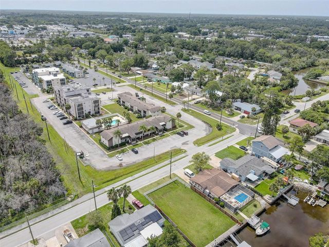 8440 OLD POST ROAD 104, Port Richey, FL 34668