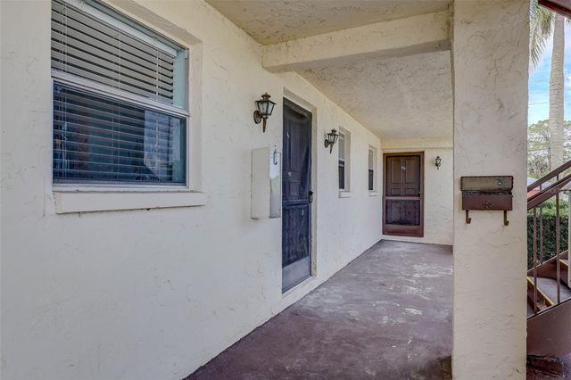 8440 OLD POST ROAD 104, Port Richey, FL 34668
