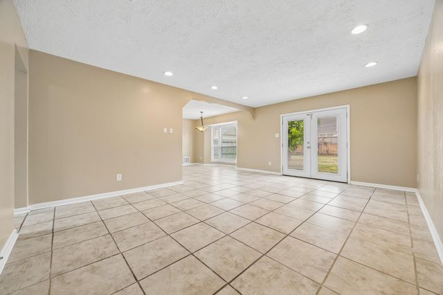 13518 Greenbriar Drive, Sugar Land, TX 77498