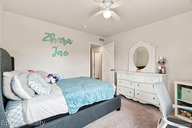 2360 Scenic Hollow Drive, Grand Blanc, MI 48439