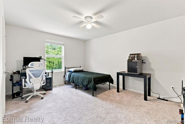 2360 Scenic Hollow Drive, Grand Blanc, MI 48439