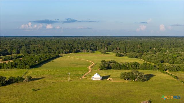 2094 Zimmerscheidt, Columbus, TX 78950