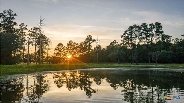 2094 Zimmerscheidt, Columbus, TX 78950