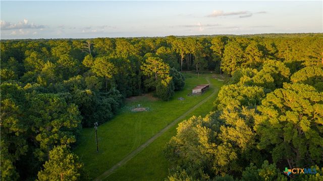 2094 Zimmerscheidt, Columbus, TX 78950